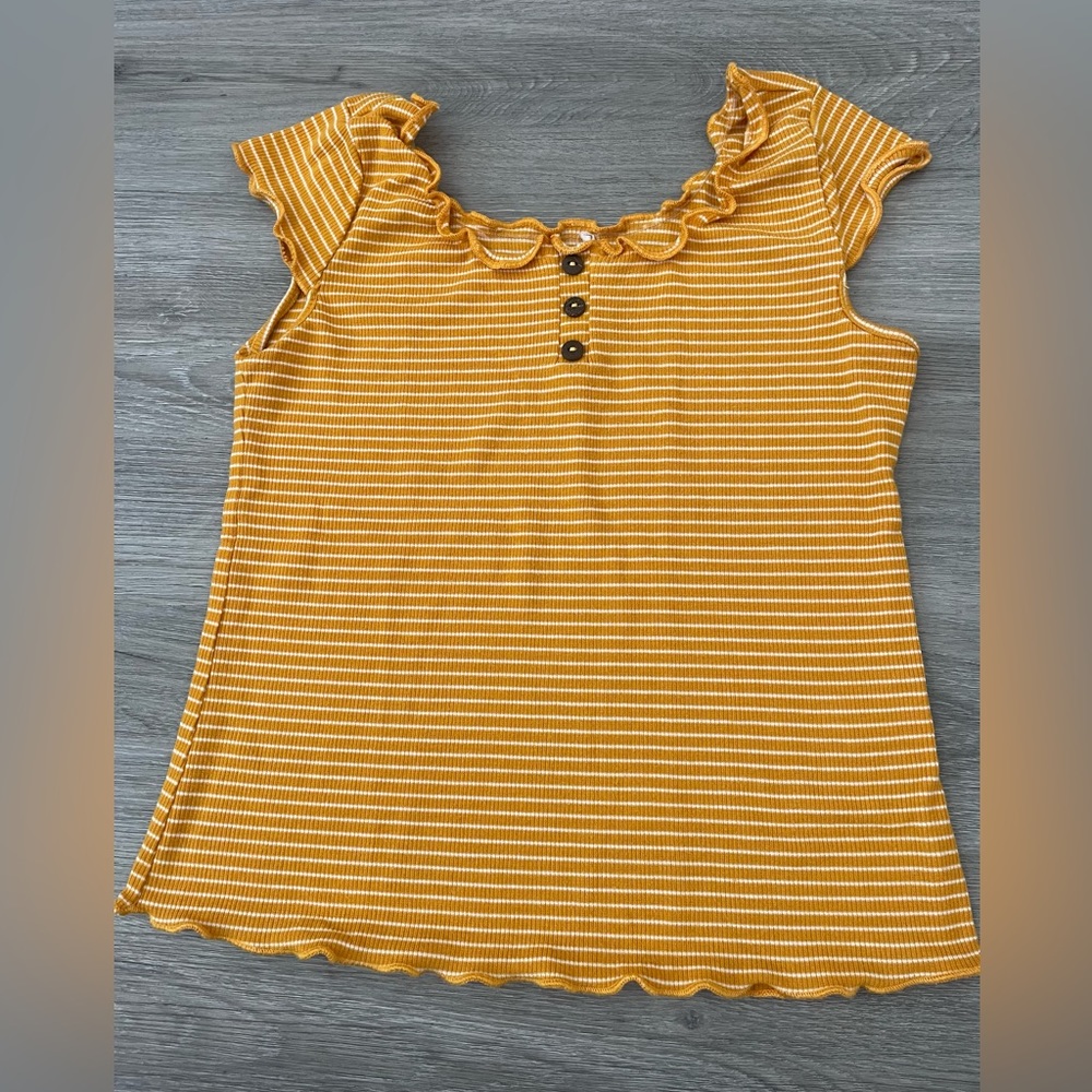 Yellow crop top shirt